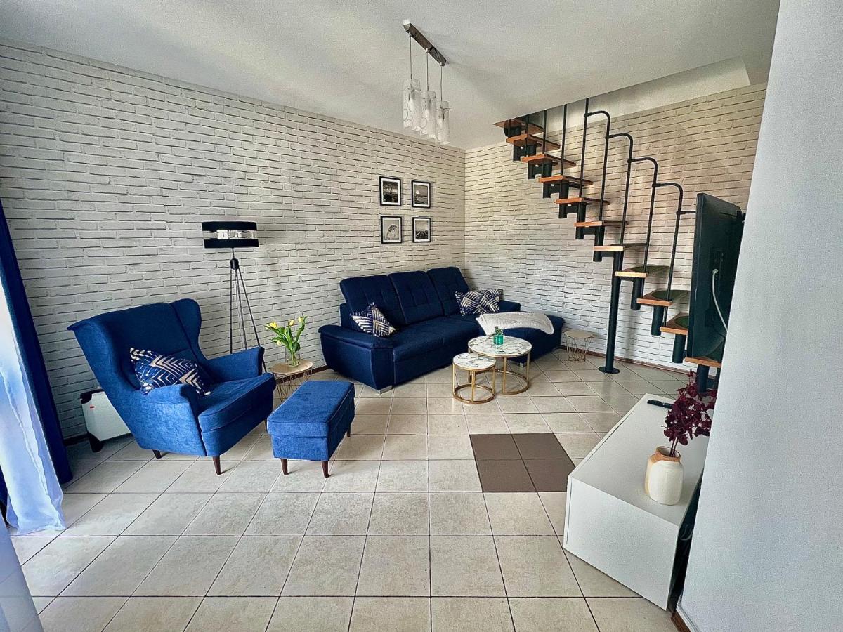 Apartament Opal - Ul. Grunwaldzka Przy Plazy โปเบียโรโว ภายนอก รูปภาพ
