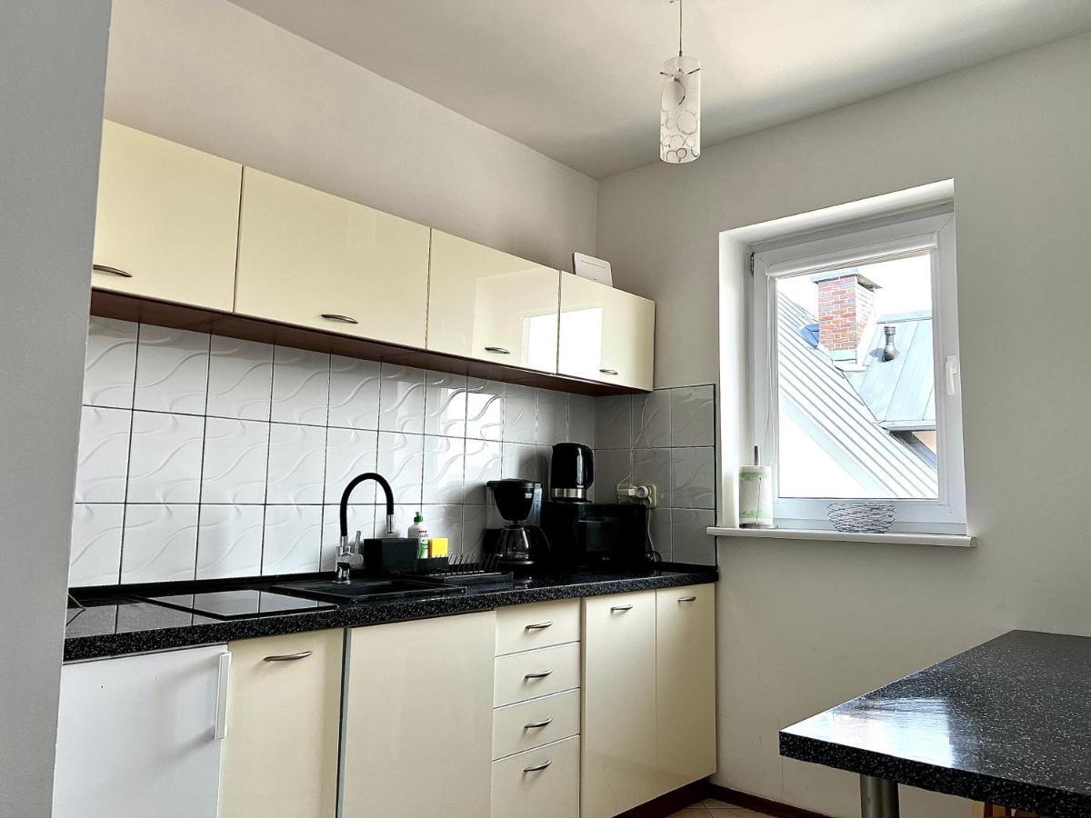 Apartament Opal - Ul. Grunwaldzka Przy Plazy โปเบียโรโว ภายนอก รูปภาพ
